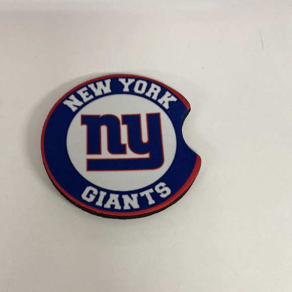 New York Giants License Plate With CupHolder Inserts - Picture 4 of 5